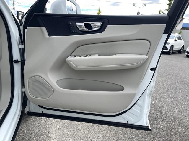 XC60 D4 AWD モーメンタム ワンオーナー 白革シートH 純正メモリナビフルセグBT AppleCarPlay 自動駐車 自動発車 衝突回避 CTA ACC アダプティブベンディングライト LKA BLIS(31枚目)