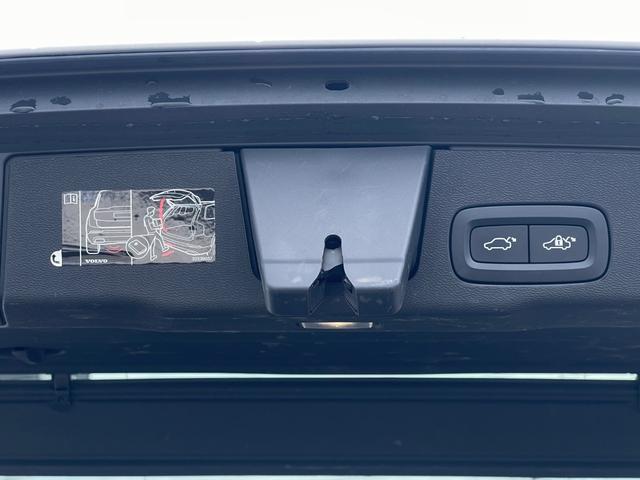 XC60 D4 AWD モーメンタム ワンオーナー 白革シートH 純正メモリナビフルセグBT AppleCarPlay 自動駐車 自動発車 衝突回避 CTA ACC アダプティブベンディングライト LKA BLIS(39枚目)
