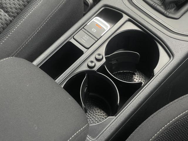 ゴルフトゥーラン ＴＤＩ　コンフォートライン　７人乗り　３列シート　ＡＣＣ　ＬＫＡ　ＢＳＡ　純正メモリナビ　ＢＴ　ＵＳＢ　ＴＶ　Ａｐｐ－Ｃｏｎｎｅｃｔ　ＬＥＤヘッドライト　アルパインインナーミラー型前後ドラレコ　ＥＴＣ２．０（15枚目）