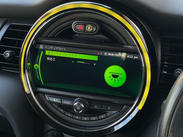 ＭＩＮＩ クーパーＤ　ユーザー買取車　黒革　シートＨ　純正ナビ　インテリジェントセーフティ　Ｂカメラ　Ｂｌｕｅｔｏｏｔｈ　ＥＴＣ　パークディスタンスコントロール　純正前後ドライブレコーダー　スマートキー（15枚目）