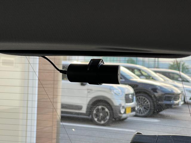 ＭＩＮＩ クーパーＤ　ユーザー買取車　黒革　シートＨ　純正ナビ　インテリジェントセーフティ　Ｂカメラ　Ｂｌｕｅｔｏｏｔｈ　ＥＴＣ　パークディスタンスコントロール　純正前後ドライブレコーダー　スマートキー（29枚目）