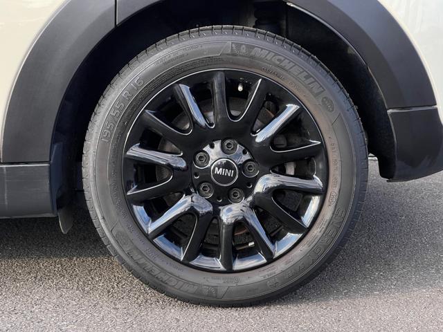 ＭＩＮＩ クーパーＤ　ユーザー買取車　黒革　シートＨ　純正ナビ　インテリジェントセーフティ　Ｂカメラ　Ｂｌｕｅｔｏｏｔｈ　ＥＴＣ　パークディスタンスコントロール　純正前後ドライブレコーダー　スマートキー（57枚目）