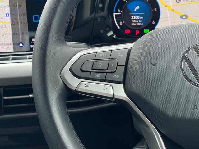 ゴルフヴァリアント ＴＤＩ　アクティブアドバンス　プラチナムエディション　ＤｉｓｃｏｖｅｒＰｒｏ　マトリＬＥＤ　Ｉ．ＱＬＩＧＨＴ　ＨＵＤ　ＡＣＣ　プリクラ　ＬＫＡ　Ｄコックピット　Ｂカメラ　前後ＰＤＣ　フルセグ　ＣａｒＰｌａｙ　ＡｎｄｒｏｉｄＡｕｔｏ　ＥＴＣ　純正１７ＡＷ（8枚目）