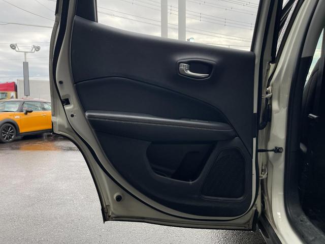 ＬＩＢＥＲＡＬＡでは安心してお乗りいただける輸入車を全国のお客様にご提案、ご提供してまいります。