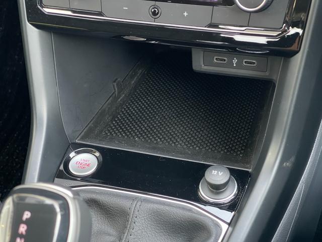 Ｔ－クロス ＴＳＩ　アクティブ　ワンオーナー車　ＡＣＣ　ＬＫＡ　ＢＳＭ　パークアシスト　前後ドラレコ　純正メモリナビ　ＡｐｐｌｅＣａｒＰｌａｙ　ＡｎｄｏｒｏｉｄＡｕｔｏ　ＢＴ　ＵＳＢ　ＥＴＣ２．０　取扱説明書　保証書（20枚目）