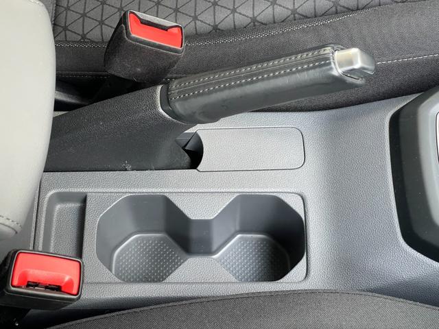 Ｔ－クロス ＴＳＩ　アクティブ　ワンオーナー車　ＡＣＣ　ＬＫＡ　ＢＳＭ　パークアシスト　前後ドラレコ　純正メモリナビ　ＡｐｐｌｅＣａｒＰｌａｙ　ＡｎｄｏｒｏｉｄＡｕｔｏ　ＢＴ　ＵＳＢ　ＥＴＣ２．０　取扱説明書　保証書（22枚目）