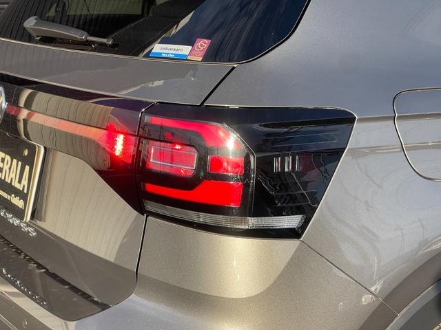 Ｔ－クロス ＴＳＩ　アクティブ　ワンオーナー車　ＡＣＣ　ＬＫＡ　ＢＳＭ　パークアシスト　前後ドラレコ　純正メモリナビ　ＡｐｐｌｅＣａｒＰｌａｙ　ＡｎｄｏｒｏｉｄＡｕｔｏ　ＢＴ　ＵＳＢ　ＥＴＣ２．０　取扱説明書　保証書（51枚目）