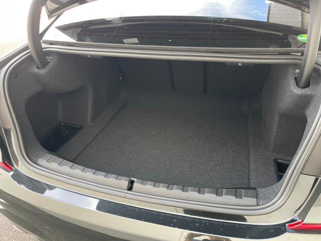 ３シリーズ ３２０ｉ　Ｍスポーツ　黒半革　前シートＨ　３６０カメラ　純正ＨＤＤナビ　ＣａｒＰｌａｙ　タッチ充電　ＡＣＣ　ＬＫＡ　ＢＳＡ　ＬＥＤヘッド　オートハイビーム　ミラー型ＥＴＣ　トランクリッド　スペアキー　純正１８インチＡＷ（38枚目）