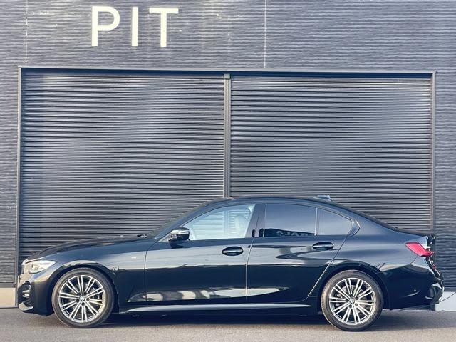 ３シリーズ ３２０ｉ　Ｍスポーツ　黒半革　前シートＨ　３６０カメラ　純正ＨＤＤナビ　ＣａｒＰｌａｙ　タッチ充電　ＡＣＣ　ＬＫＡ　ＢＳＡ　ＬＥＤヘッド　オートハイビーム　ミラー型ＥＴＣ　トランクリッド　スペアキー　純正１８インチＡＷ（46枚目）