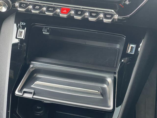 ２００８ ＧＴ　ブルーＨＤｉ　ＳＲ　黒半革　全周囲カメラ　ＬＥＤヘッド　ＣａｒＰｌａｙ　純正ディスプレイＡ　ＡｎｄｒｏｉｄＡｕｔｏ　ＡＣＣ　ＬＫＡ　ＢＳＡ　前席シートＨ　ＥＴＣ　Ａハイビーム　Ａストップ　パドルシフト　前後ＤＲ（17枚目）