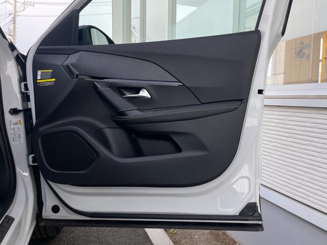 ２００８ ＧＴ　ブルーＨＤｉ　ＳＲ　黒半革　全周囲カメラ　ＬＥＤヘッド　ＣａｒＰｌａｙ　純正ディスプレイＡ　ＡｎｄｒｏｉｄＡｕｔｏ　ＡＣＣ　ＬＫＡ　ＢＳＡ　前席シートＨ　ＥＴＣ　Ａハイビーム　Ａストップ　パドルシフト　前後ＤＲ（30枚目）