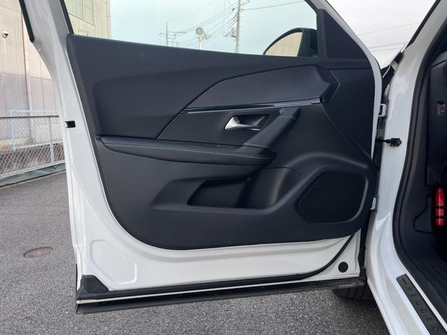 ２００８ ＧＴ　ブルーＨＤｉ　ＳＲ　黒半革　全周囲カメラ　ＬＥＤヘッド　ＣａｒＰｌａｙ　純正ディスプレイＡ　ＡｎｄｒｏｉｄＡｕｔｏ　ＡＣＣ　ＬＫＡ　ＢＳＡ　前席シートＨ　ＥＴＣ　Ａハイビーム　Ａストップ　パドルシフト　前後ＤＲ（33枚目）