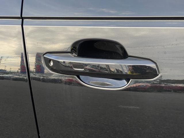 A4 2.0TFSIクワトロスポーツ Sライン マトリクスLED 黒半革 carplay ACC 360カメラ アシスタンスP ラグジュアリーP Sアシスト 前後Cセンサー 前席シートH 純正MMIナビ フルセグ 社外デジタルインナーM(49枚目)