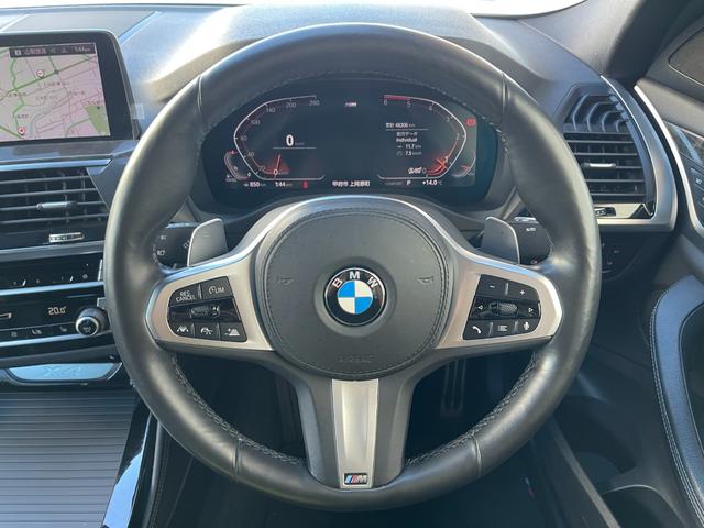 X4 xDrive 20d Mスポーツ ワンオーナー パノラマSR 黒革 ウッドトリム 純正ナビ フルセグ 全方位 BT PWシート シートH ETC ACC Aライト Aハイビーム フットオープナー Cセンサー LKA ブラインドスポット(5枚目)