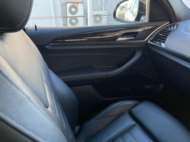 X4 xDrive 20d Mスポーツ ワンオーナー パノラマSR 黒革 ウッドトリム 純正ナビ フルセグ 全方位 BT PWシート シートH ETC ACC Aライト Aハイビーム フットオープナー Cセンサー LKA ブラインドスポット(35枚目)