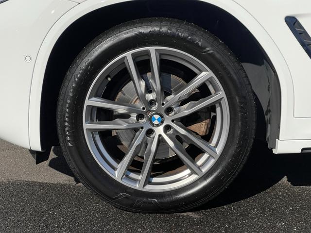 X4 xDrive 20d Mスポーツ ワンオーナー パノラマSR 黒革 ウッドトリム 純正ナビ フルセグ 全方位 BT PWシート シートH ETC ACC Aライト Aハイビーム フットオープナー Cセンサー LKA ブラインドスポット(62枚目)