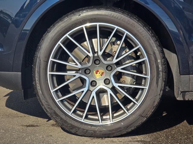 カイエン Ｓ　スポクロ　黒革　ＰＤＬＳ　ＰＡＳＭ　スパイダー２１ＡＷ　４ＺクライメントＣ　ＰＣＭナビ　ＡＣＣ　ＢＳＡ　ＬＫＡ　Ｐシート　シートＨ　３６０カメラ　カープレイ　前後ドラレコ　Ａハイビーム　Ｐバックドア（58枚目）