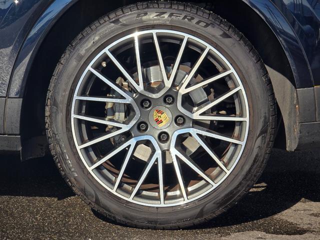 カイエン Ｓ　スポクロ　黒革　ＰＤＬＳ　ＰＡＳＭ　スパイダー２１ＡＷ　４ＺクライメントＣ　ＰＣＭナビ　ＡＣＣ　ＢＳＡ　ＬＫＡ　Ｐシート　シートＨ　３６０カメラ　カープレイ　前後ドラレコ　Ａハイビーム　Ｐバックドア（59枚目）