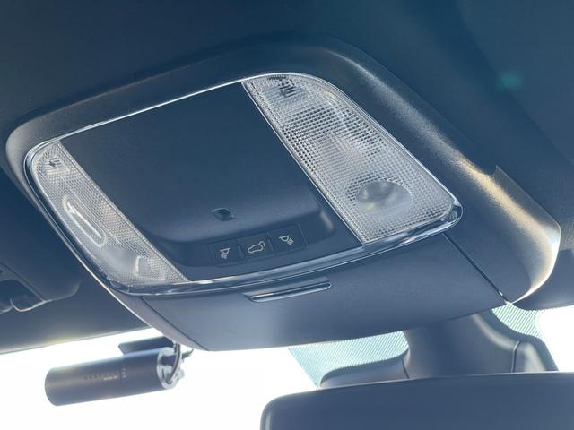 ジープ・グランドチェロキー リミテッド 後期 黒革 ACC 8.4UCナビ Bカメラ フルセグTV BT USB ステアリングH LKA BSA カープレイ HID Aライト シートH ベンチL エアサス Aブレーキアシスト 保証書(22枚目)