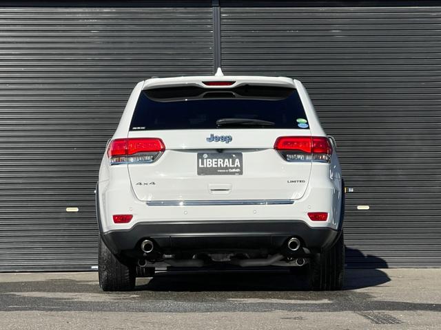 ジープ・グランドチェロキー リミテッド 後期 黒革 ACC 8.4UCナビ Bカメラ フルセグTV BT USB ステアリングH LKA BSA カープレイ HID Aライト シートH ベンチL エアサス Aブレーキアシスト 保証書(47枚目)