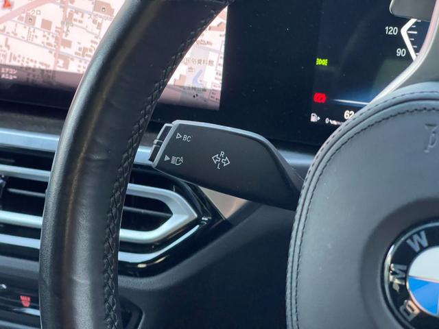 3シリーズ 320d xDriveツーリング Mスポーツ ワンオーナー パノラマSR 黒革シート シートH 純正HDDナビ 360カメラ カーブドディスプレイ AppleCarPlay AndroidAuto パワーBドア フットオープナー 純正18AW(8枚目)