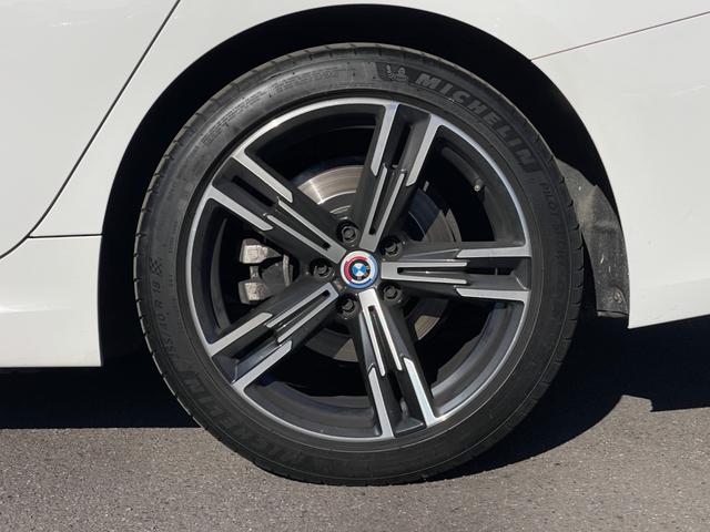 3シリーズ 320d xDriveツーリング Mスポーツ ワンオーナー パノラマSR 黒革シート シートH 純正HDDナビ 360カメラ カーブドディスプレイ AppleCarPlay AndroidAuto パワーBドア フットオープナー 純正18AW(59枚目)