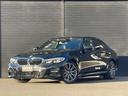 ３２０ｉ　Ｍスポーツ　黒半革　前シートＨ　３６０カメラ　純正ＨＤＤナビ　ＣａｒＰｌａｙ　タッチ充電　ＡＣＣ　ＬＫＡ　ＢＳＡ　ＬＥＤヘッド　オートハイビーム　ミラー型ＥＴＣ　トランクリッド　スペアキー　純正１８インチＡＷ（40枚目）