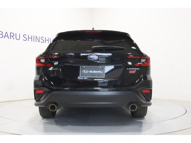 レヴォーグ ＳＴＩ　Ｓｐｏｒｔ　ＥＸ　パワーリヤゲート　ＥＴＣ　ドラレコ　１１．６インフォディスプレイ　純正１８インチアルミホイール　アイサイトＸ　ＬＥＤアクセサリーライナー　フロントビューカメラ　サイドビューカメラ　バックカメラ（5枚目）