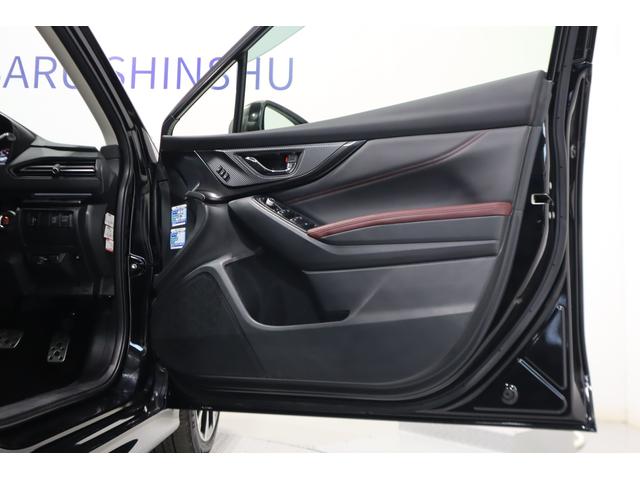 レヴォーグ ＳＴＩ　Ｓｐｏｒｔ　ＥＸ　パワーリヤゲート　ＥＴＣ　ドラレコ　１１．６インフォディスプレイ　純正１８インチアルミホイール　アイサイトＸ　ＬＥＤアクセサリーライナー　フロントビューカメラ　サイドビューカメラ　バックカメラ（13枚目）