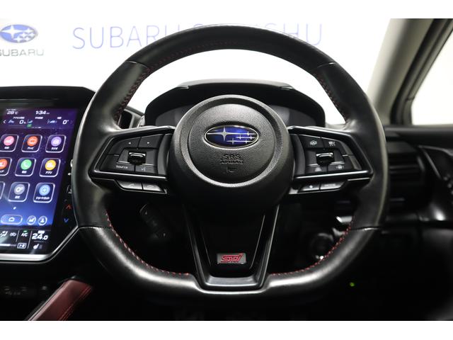 レヴォーグ ＳＴＩ　Ｓｐｏｒｔ　ＥＸ　パワーリヤゲート　ＥＴＣ　ドラレコ　１１．６インフォディスプレイ　純正１８インチアルミホイール　アイサイトＸ　ＬＥＤアクセサリーライナー　フロントビューカメラ　サイドビューカメラ　バックカメラ（25枚目）
