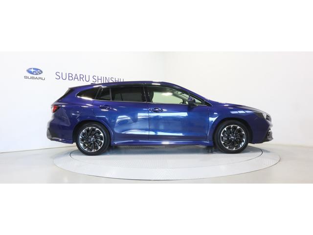 レヴォーグ ＧＴ　ＥＸ　ＥｙｅＳｉｇｈｔ　Ｘ搭載車　ドラレコ　ＥＴＣ２　１１．６インフォディスプレイ　フロントビューカメラ　サイドビューカメラ　１７インチアルミ　バックカメラ　前席シートヒーター　自動防眩ミラー　ＬＥＤアクセサリーライナー（9枚目）