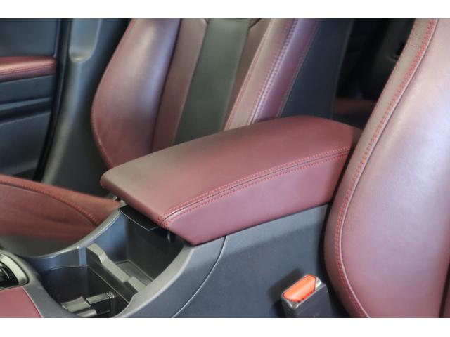 レヴォーグ STIスポーツ EX 元レンタカー ETC 本革シート パワーリヤゲート 大型インフォメーションディスプレイ パワーシート シートヒーター LEDヘッドライト フロントビューカメラ サイドビューカメラ 純正18インチアルミホイール(32枚目)