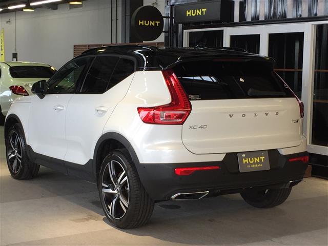 ＸＣ４０ Ｔ５　ＡＷＤ　Ｒデザイン　衝突軽減／ハーマンカードン／コーナリングライト／パークアシスト／アクティブベンディングライト／ＬＫＡ／道路標識／ＢＬＩＳ／ＡＣＣ／純正ナビ／全方位モニター／シートヒーター／パワーシート／フルセグ（2枚目）