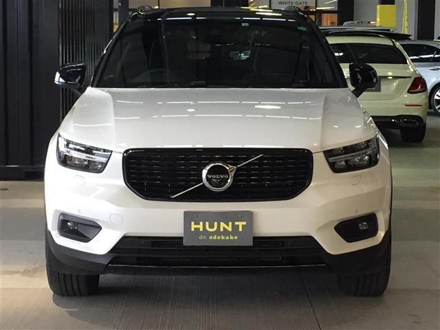 ＸＣ４０ Ｔ５　ＡＷＤ　Ｒデザイン　衝突軽減／ハーマンカードン／コーナリングライト／パークアシスト／アクティブベンディングライト／ＬＫＡ／道路標識／ＢＬＩＳ／ＡＣＣ／純正ナビ／全方位モニター／シートヒーター／パワーシート／フルセグ（18枚目）