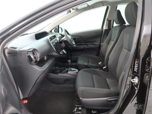 アクア Ｓスタイルブラック　１年間走行無制限保証　ペダル踏み間違い　衝突回避被害軽減　車線逸脱警報機能　メモリナビ　フルセグＴＶ　バックカメラ　ドライブレコーダー　ＥＴＣ　ＬＥＤヘッドライト　ＤＶＤ再生　スマートキー（10枚目）