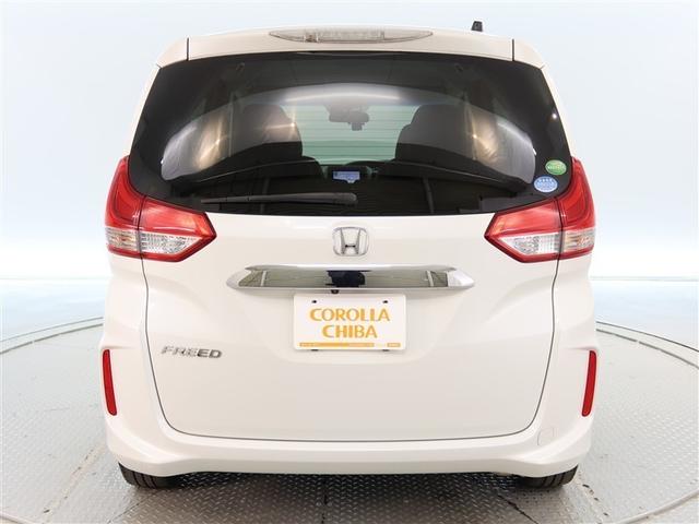 フリード Ｇ・ホンダセンシング　１年間走行無制限保証　ペダル踏み間違い　衝突回避被害軽減　車線逸脱警報機能　メモリナビ　フルセグＴＶ　バックカメラ　ＥＴＣ　クルーズコントロール　電動スライドドア　ＬＥＤヘッドライト　ＤＶＤ再生（4枚目）