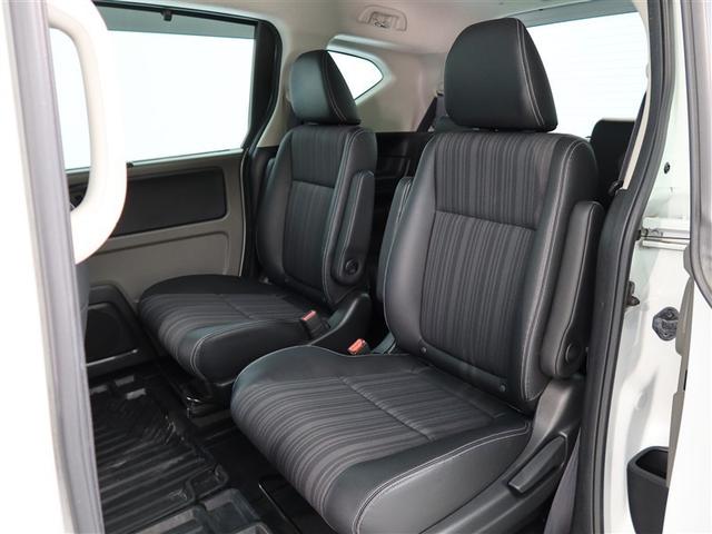 フリード Ｇ・ホンダセンシング　１年間走行無制限保証　ペダル踏み間違い　衝突回避被害軽減　車線逸脱警報機能　メモリナビ　フルセグＴＶ　バックカメラ　ＥＴＣ　クルーズコントロール　電動スライドドア　ＬＥＤヘッドライト　ＤＶＤ再生（11枚目）