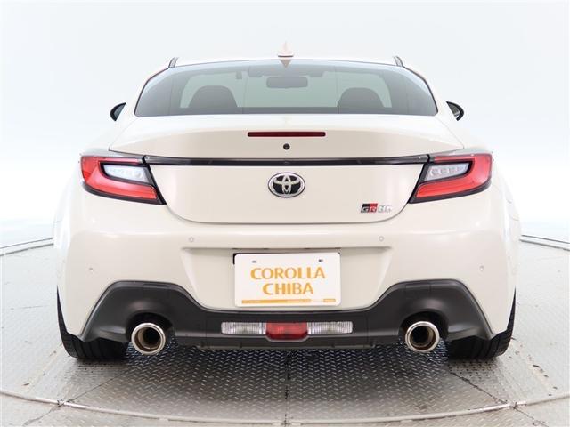 GR86 RZ 1年間走行無制限保証 衝突回避被害軽減 車線逸脱警報機能 メモリナビ フルセグTV バックカメラ ドライブレコーダー ETC クルーズコントロール LEDヘッドライト DVD再生 スマートキー(4枚目)