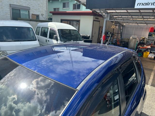 フィット ＲＳ　ナビ／ＥＴＣ／６ＭＴ／純正１６インチアルミ／車検令和９年９月（29枚目）