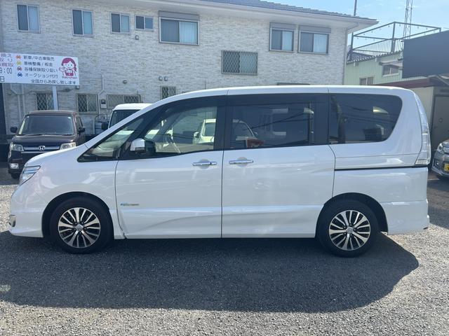 セレナ ハイウェイスター　Ｖセレ＋セーフティ　ＳＨＶ　Ａセフ　ナビ／リアカメラ／インテリジェントキー／コーナーセンサー（12枚目）