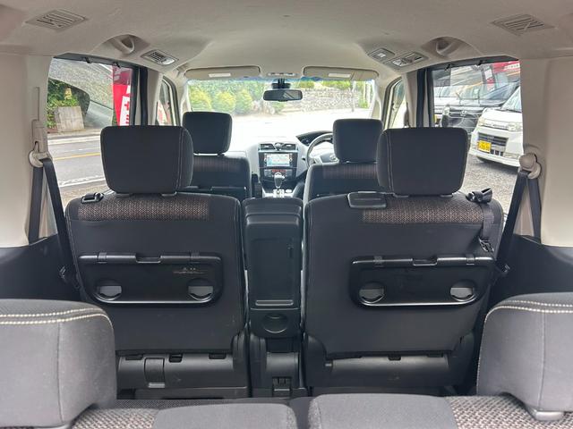 セレナ ハイウェイスター　Ｖセレ＋セーフティ　ＳＨＶ　Ａセフ　ナビ／リアカメラ／インテリジェントキー／コーナーセンサー（20枚目）