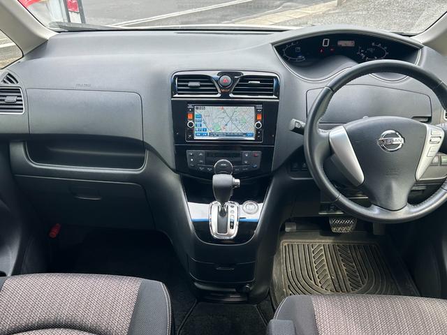 セレナ ハイウェイスター　Ｖセレ＋セーフティ　ＳＨＶ　Ａセフ　ナビ／リアカメラ／インテリジェントキー／コーナーセンサー（25枚目）