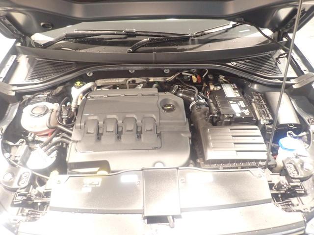 Ｔ－ロック ＴＤＩ　Ｒライン　アダクティブクルーズコントロール　横滑り防止　ワンオーナ　電動リアゲート　スマートエントリー　Ａライト　盗難防止　ＬＥＤヘッド　ＡＢＳ　エアコン　エアバッグ　パワーステアリング　パワーウィンドウ（39枚目）