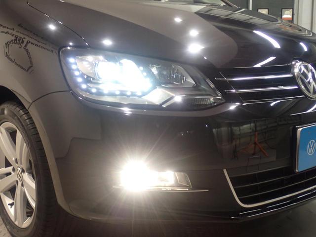 シャラン TSI ハイライン アダプティブクルコン 地デジTV シートヒーター キーレスアクセス オートライト 電動格納ミラー スマートキー ルーフレール 横滑り防止装置 盗難防止 ターボ ナビTV 記録簿 メモリーナビ BT接続(17枚目)