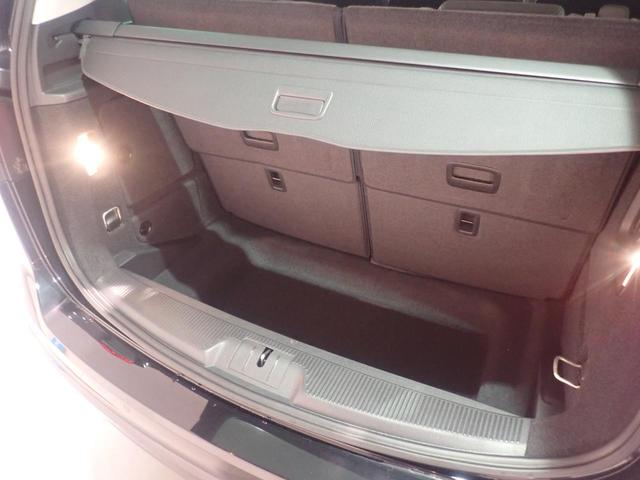 シャラン TSI ハイライン アダプティブクルコン 地デジTV シートヒーター キーレスアクセス オートライト 電動格納ミラー スマートキー ルーフレール 横滑り防止装置 盗難防止 ターボ ナビTV 記録簿 メモリーナビ BT接続(47枚目)