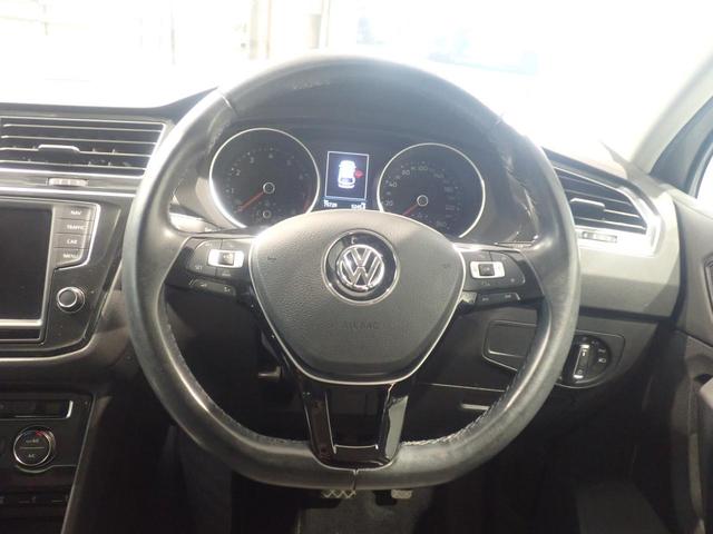 ティグアン TSI コンフォートライン エアコン エアバッグ パワーステアリング メモリーナビ 横滑り防止装置 盗難防止システム 記録簿 アルミホイール スマートキー フルセグ ABS ETC2.0(9枚目)