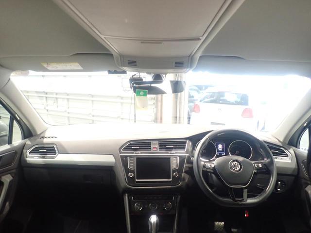 ティグアン TSI コンフォートライン エアコン エアバッグ パワーステアリング メモリーナビ 横滑り防止装置 盗難防止システム 記録簿 アルミホイール スマートキー フルセグ ABS ETC2.0(10枚目)