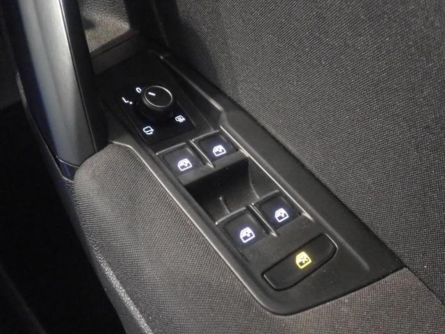 ティグアン TSI コンフォートライン エアコン エアバッグ パワーステアリング メモリーナビ 横滑り防止装置 盗難防止システム 記録簿 アルミホイール スマートキー フルセグ ABS ETC2.0(38枚目)