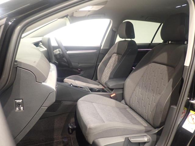 ゆったりと座れるシートです！ロングドライブも快適ですよ！！