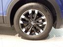 純正アルミが装着されています。ボディデザインとの相性もバッチリです。